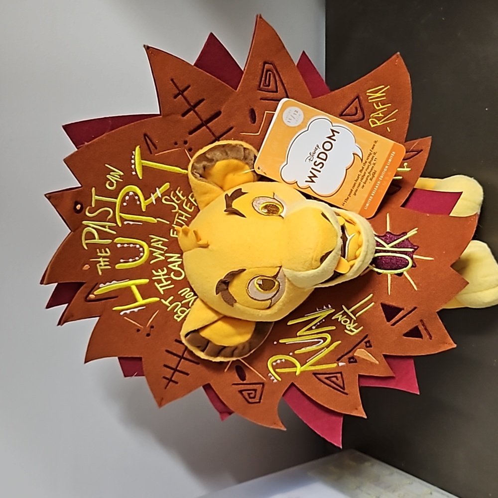 NWT Limited Edition Disney Wisdom Simba Plush Excellent condition!